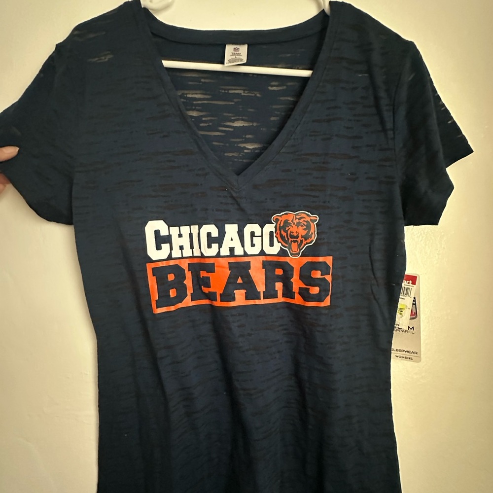 Chicago Bears Women's Navy V-Neck Top
